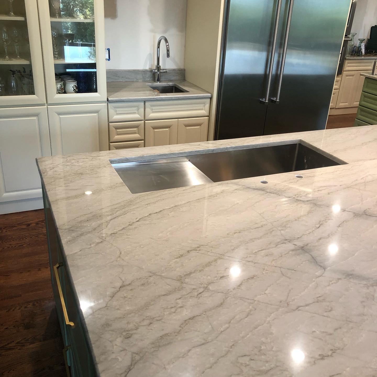 Sea Pearl Quartzite Installation Gallery - Granite Works of PA